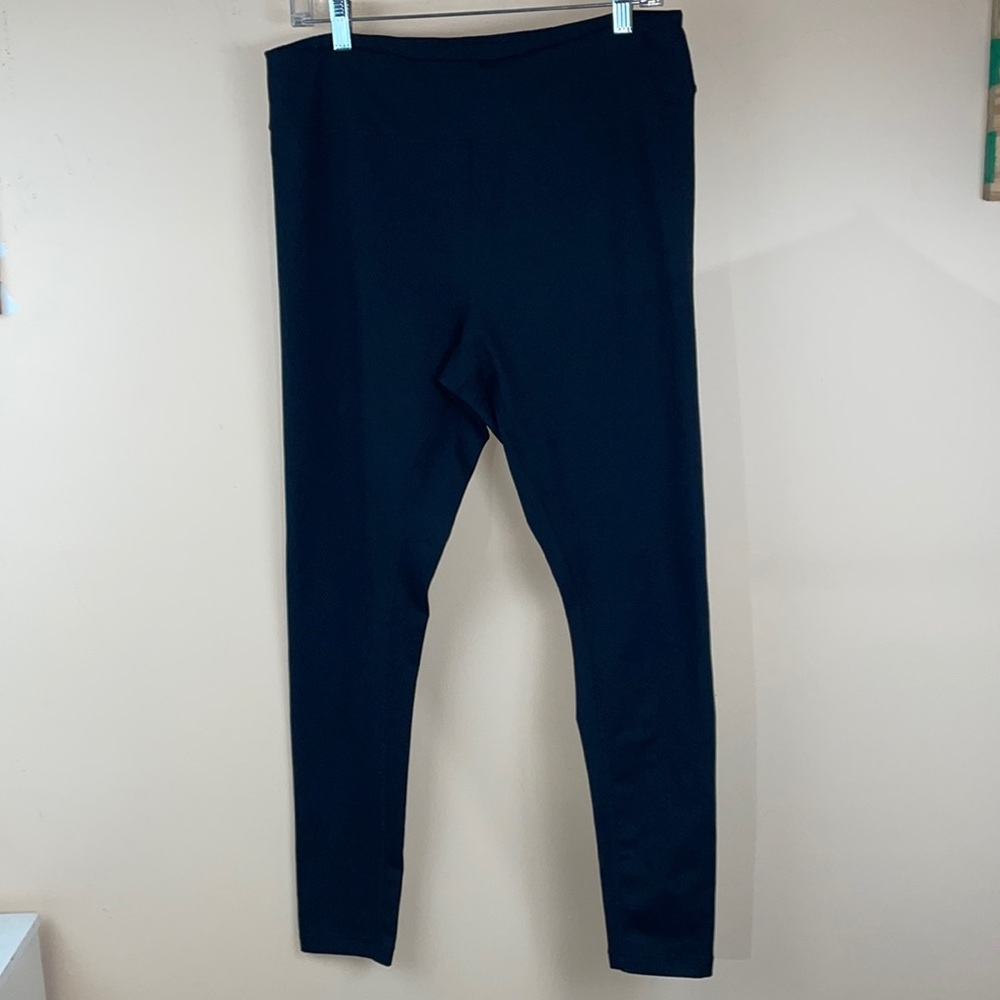 Zella black leggings